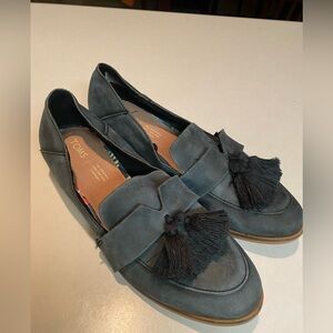 TOMS ESTEL VEGAN LEATHER TASSEL SLIP ON LOAFER BLACK WOMENS SZ 9.5